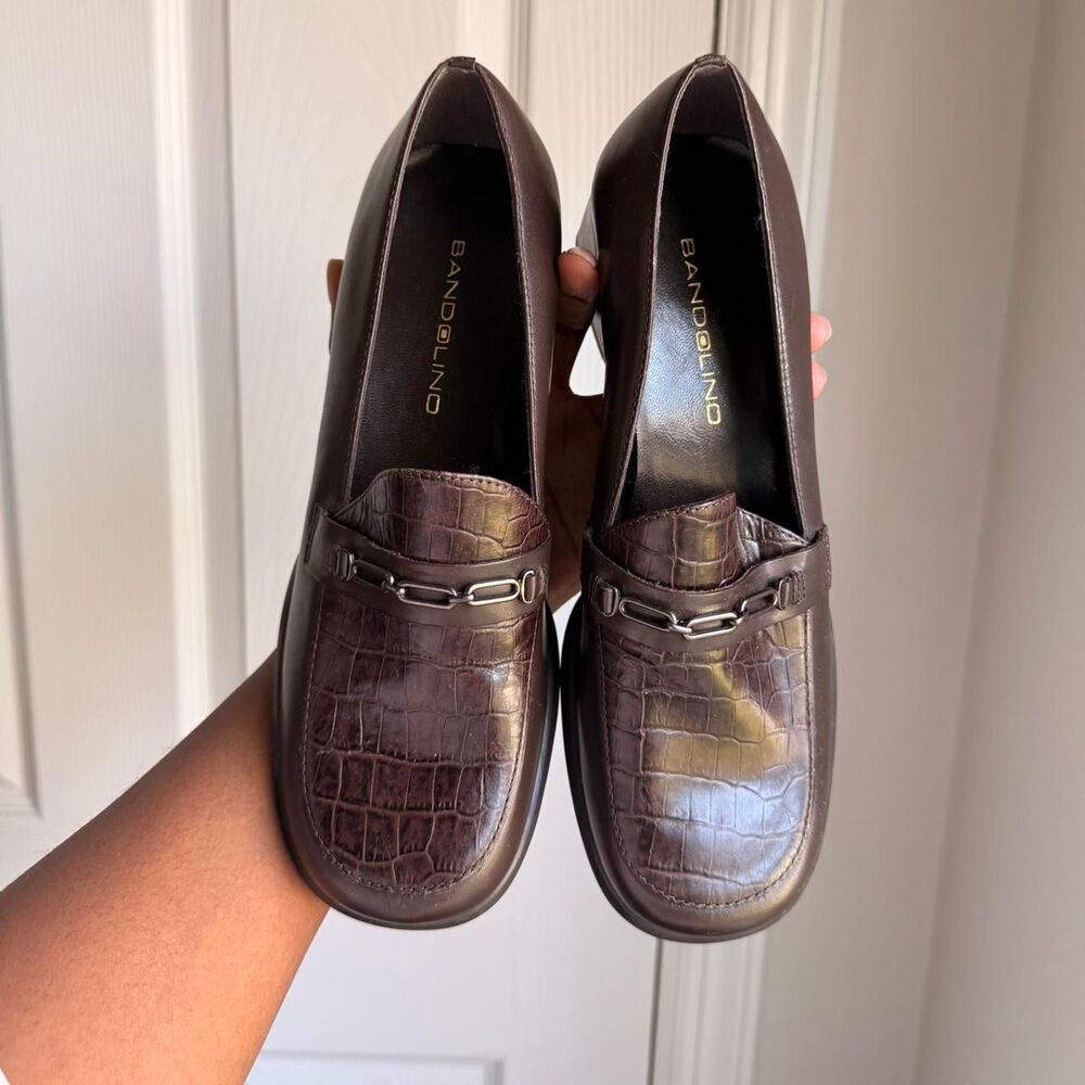 Preppy Bandolino Brown Leather Loafers Chunky Heel Size 7
